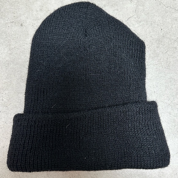 CHROME HEARTS HORSESHOE BEANIE - Picture 2 of 6